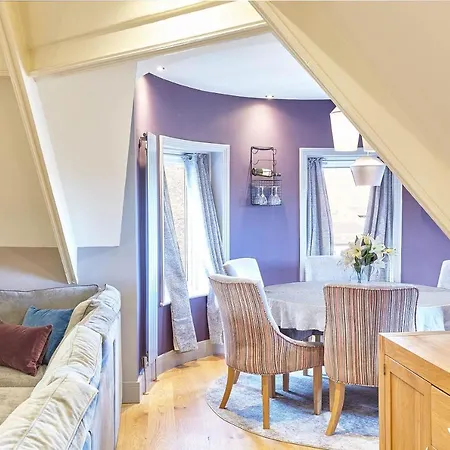 Host & Stay - Coppice Towers דירה *
